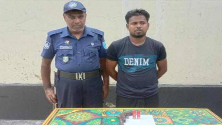 রায়পুরায় অবৈধ বন্দুক ও কার্তুজসহ একজন গ্রেফতার