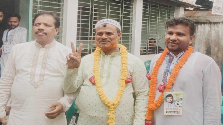 আলগী তন্তুবায় সমবায় সমিতির ব্যবস্থাপনা কমিটির নির্বাচন অনুষ্ঠিত 