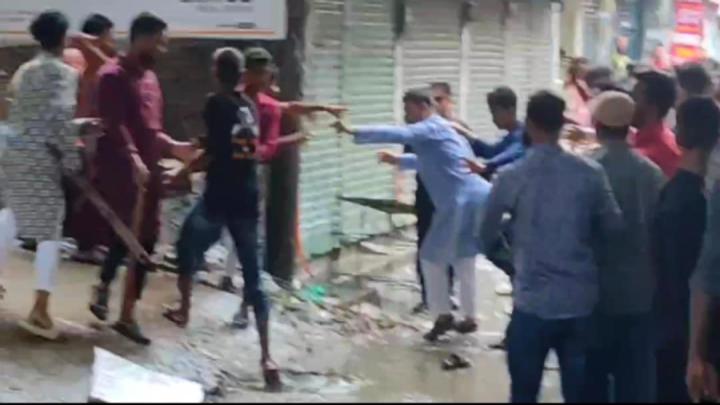 নরসিংদীতে ছাত্র-জনতার উপর হামলা : আ'লীগের নেতাকর্মীর নামে মামলা