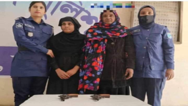 বেলাবতে ২টি রিভলবারসহ মা-মেয়ে গ্রেফতার