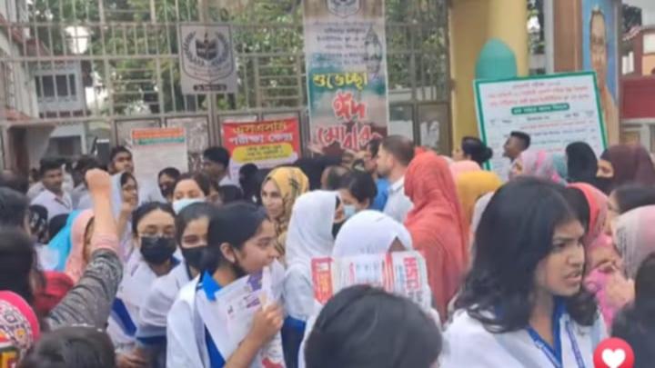 নরসিংদীতে সুষ্ঠু পরিবেশে এসএসসি ও সমমানের পরীক্ষা শুরু