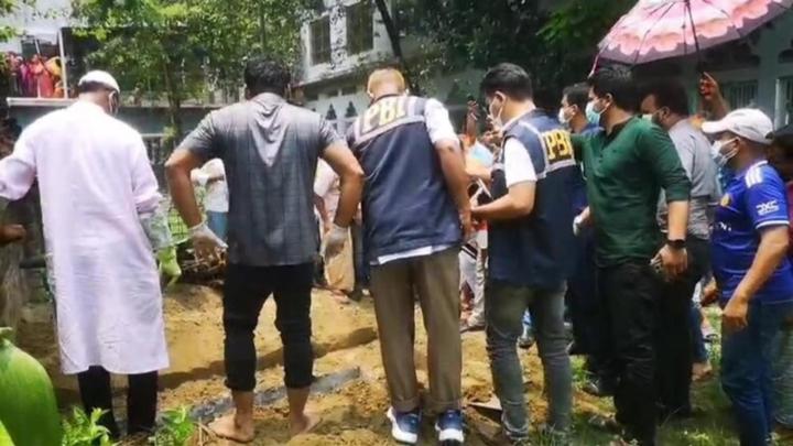 মাধবদীতে ময়নাতদন্তের জন্য কবর থেকে লাশ উত্তোলন