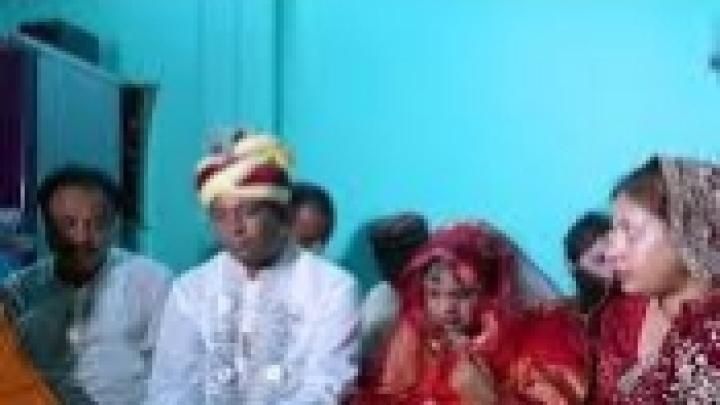 পলাশে কলেজ ছাত্রীকে জোরপূর্বক তুলে নিয়ে বিয়ের অভিযোগ 