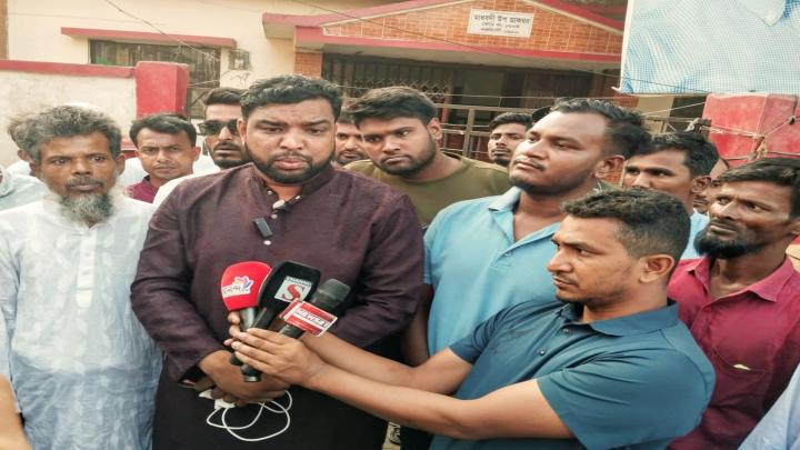 মাধবদীতে প্রতিবাদ সভা অনুষ্ঠিত 