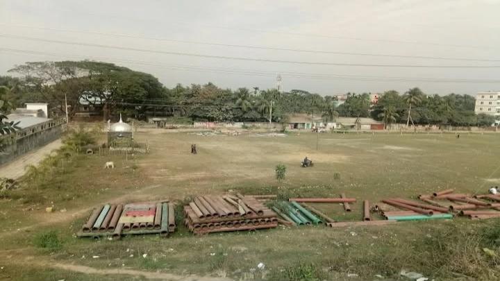 ঘোড়াশালে আবাসিক এলাকায় কন্টেইনার ডিপো নির্মাণে এলাকাবাসী ক্ষুব্ধ
