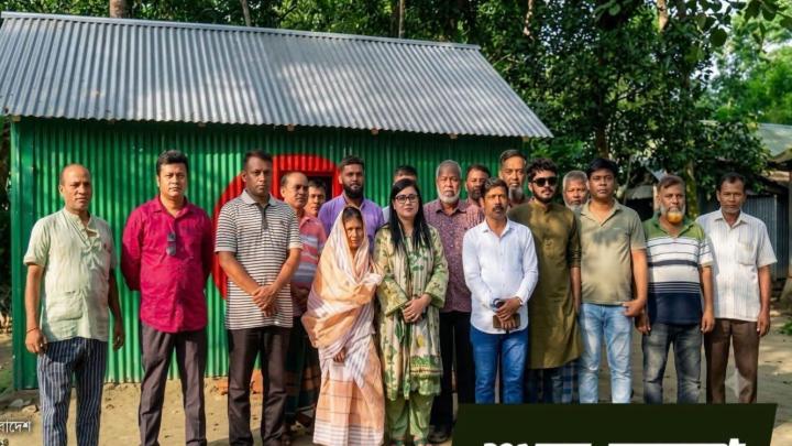 অবশেষে মাথা গোঁজার ঠাঁই পেলেন বিধবা মিলন রাণী দাস